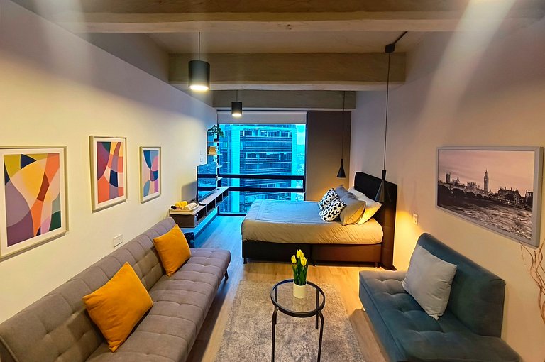 Fantastic Industrial Style Studio Apartment with Panoramic V