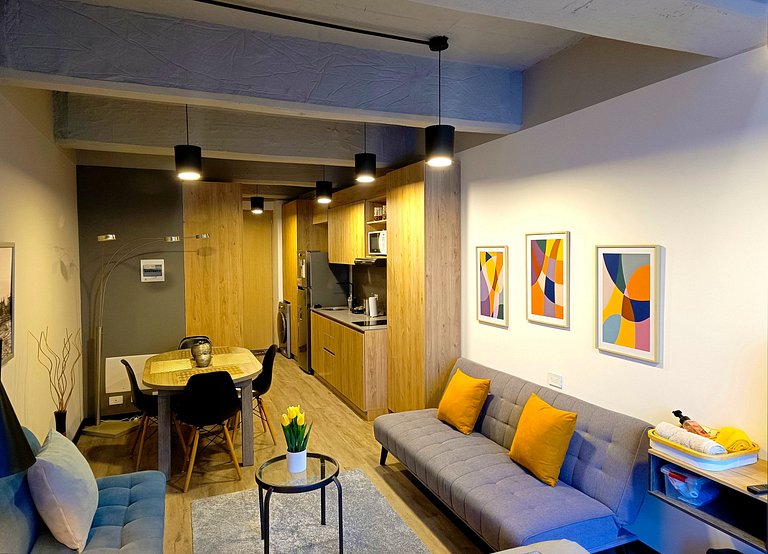 Fantastic Industrial Style Studio Apartment with Panoramic V