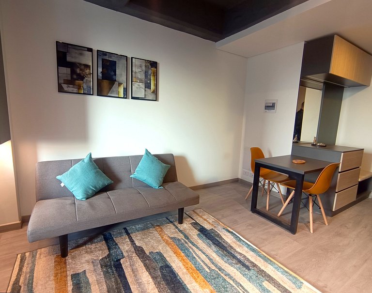 Loft Vista Urbana, cama Queen, Wifi 350MG, Usaquén