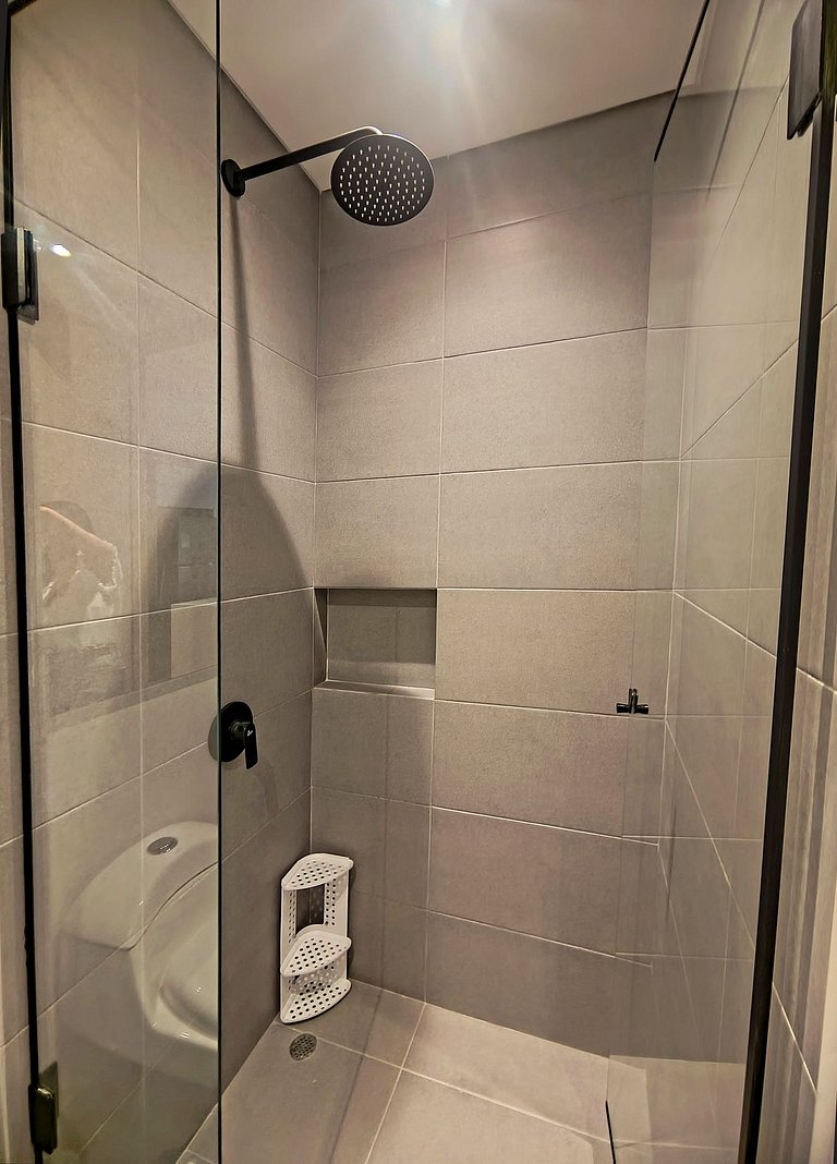 Penthouse View, Piso 17, Balcon y Parking, Usaquen