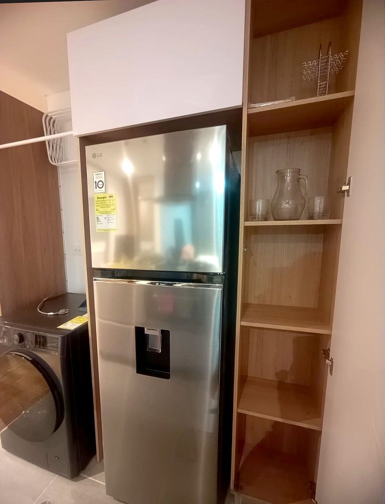 AH/Luxe penthouse con balcón,Wifi+Parking; Usaquén