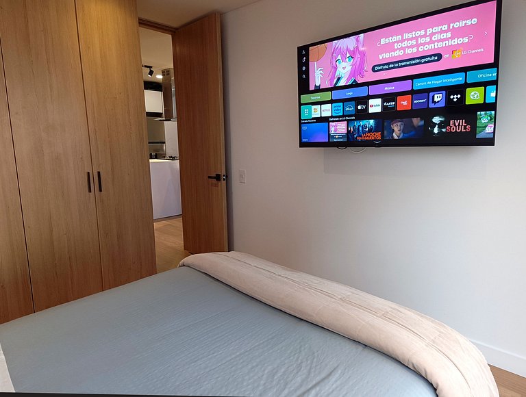 AH/Luxe penthouse con balcón,Wifi+Parking; Usaquén
