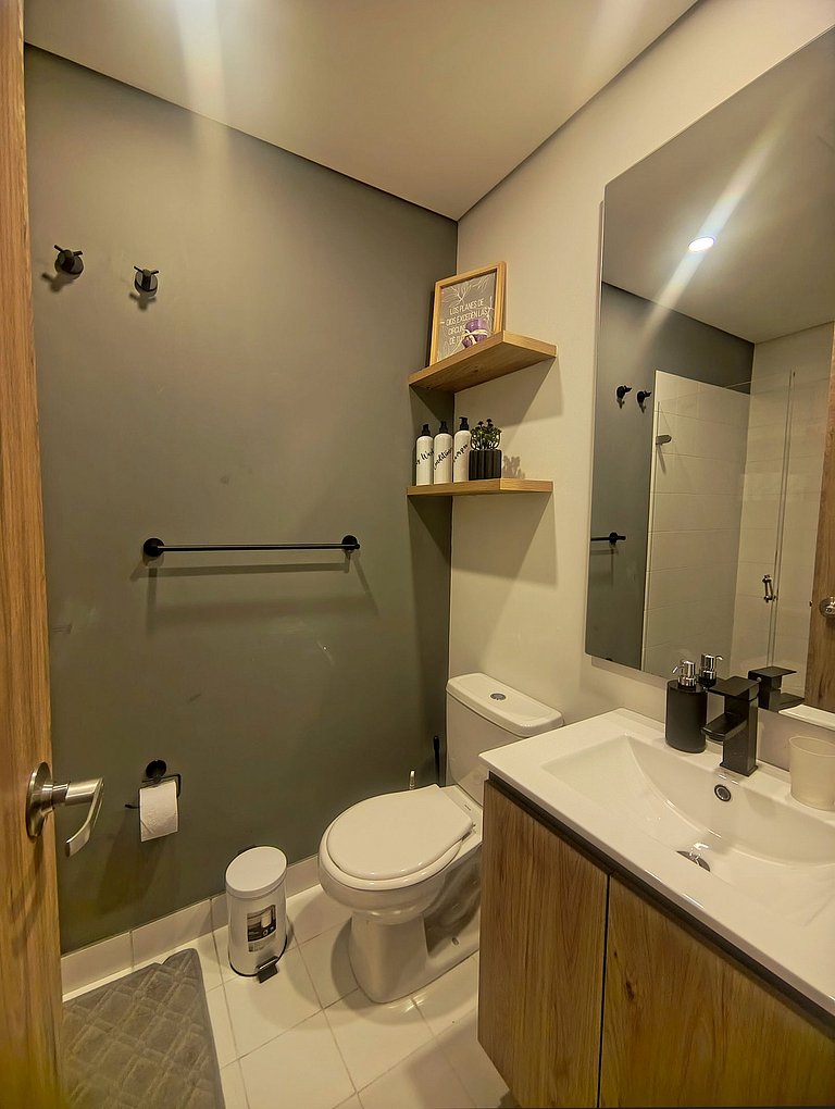 Fantastic Industrial Style Studio Apartment with Panoramic V