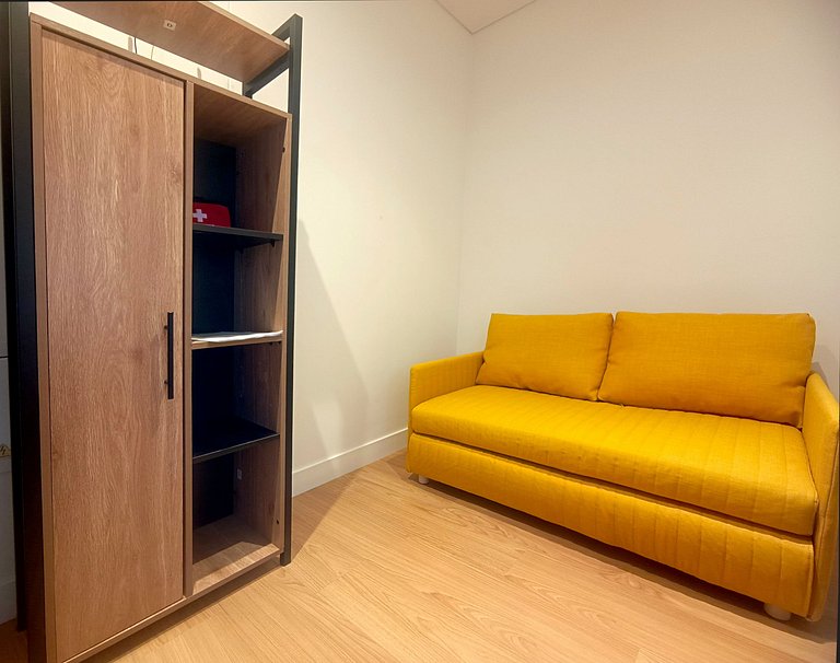 Penthouse View, Piso 17, Balcon y Parking, Usaquen