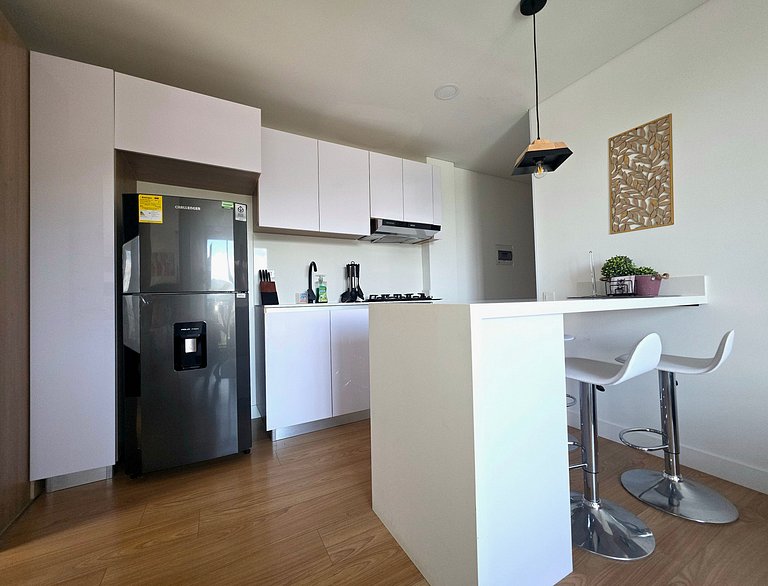 Comfort with panoramic balcony, parking, Usaquén