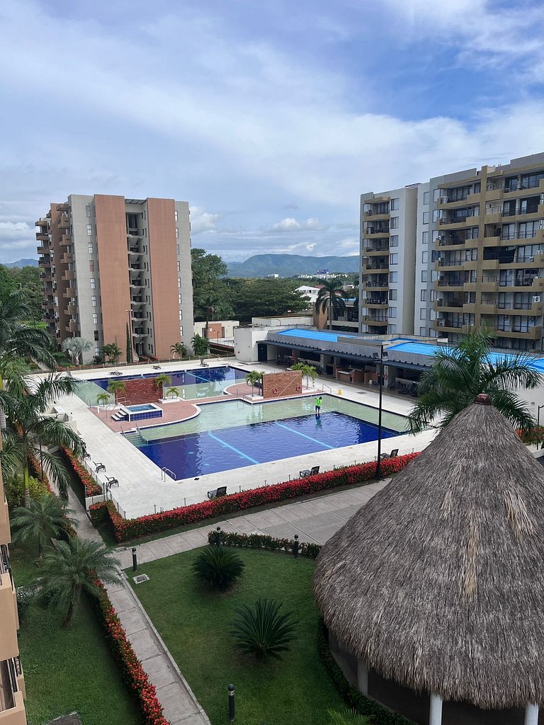 Relax en Ricaurte, Jacuzzi privado, 94 Mts