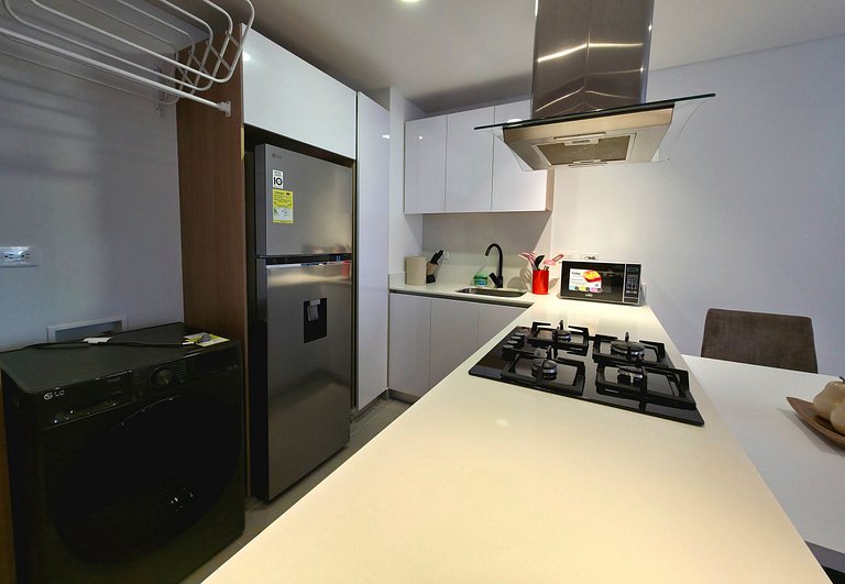 AH/Luxe penthouse con balcón,Wifi+Parking; Usaquén