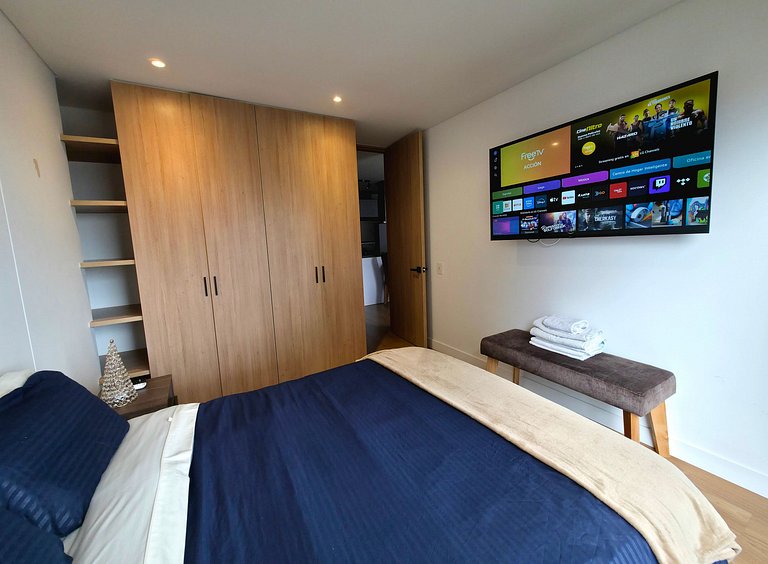 AH/Luxe penthouse con balcón,Wifi+Parking; Usaquén