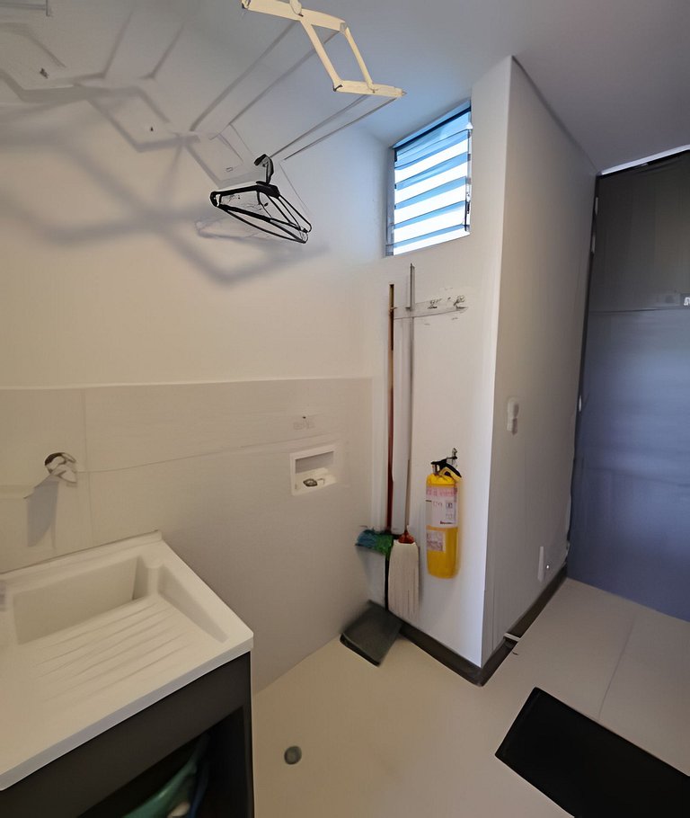 Loft acogedor con vista, piscina y balcón