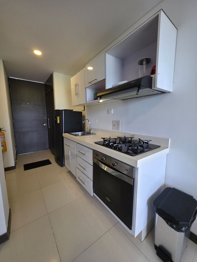 Loft acogedor con vista, piscina y balcón