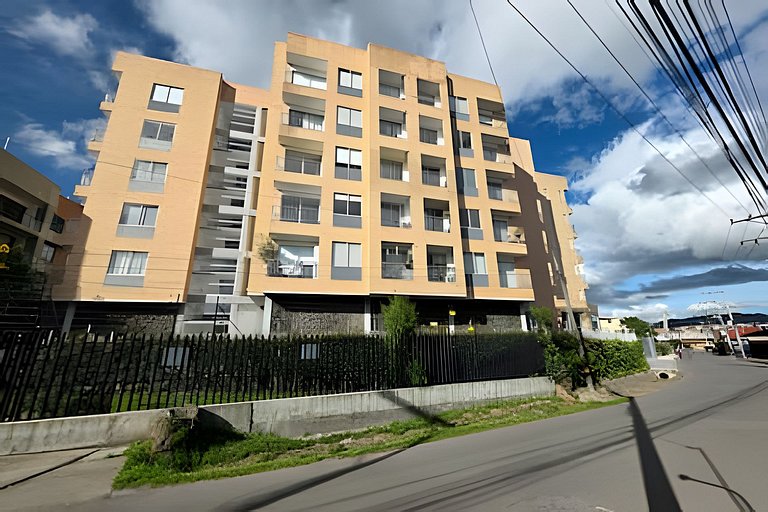 Ejecutivo con vista natural, Parking, Wifi, Cajicá