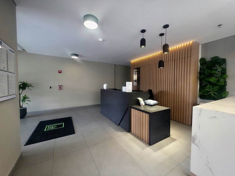 AH/Luxe penthouse con balcón,Wifi+Parking; Usaquén