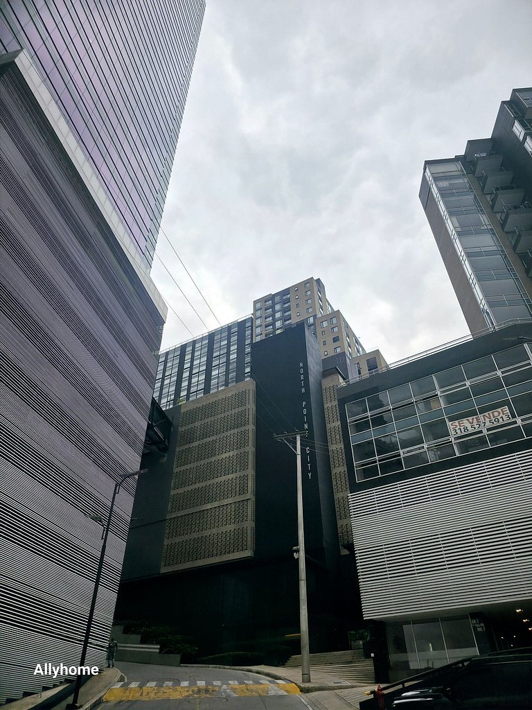 AH/Luxe penthouse con balcón,Wifi+Parking; Usaquén