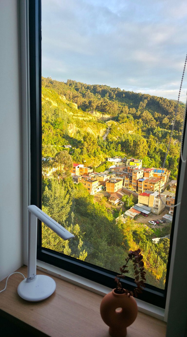 Comfort with panoramic balcony, parking, Usaquén