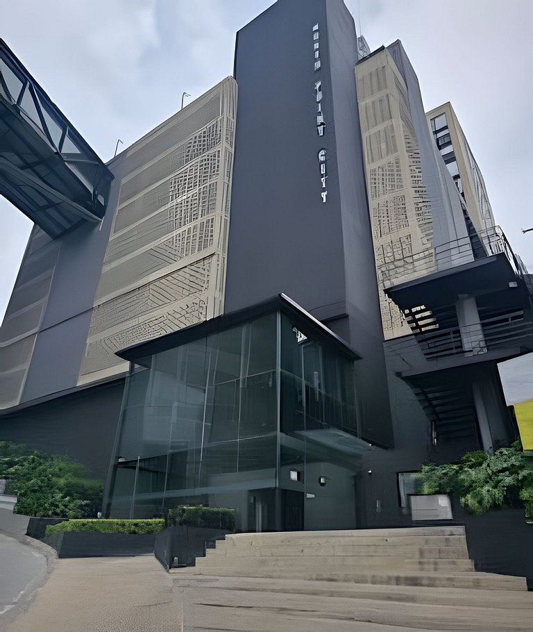 Confortable Loft ejecutivo, North point Usaquén